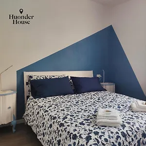 Huonder House Holiday home