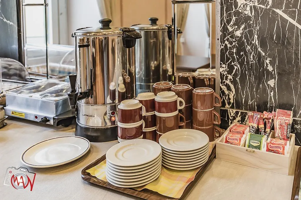 Hotel Moderno ليكو
