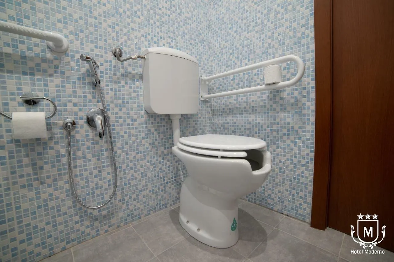 Hotel Moderno ليكو