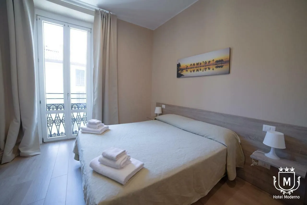 Hotel Moderno ليكو إيطاليا